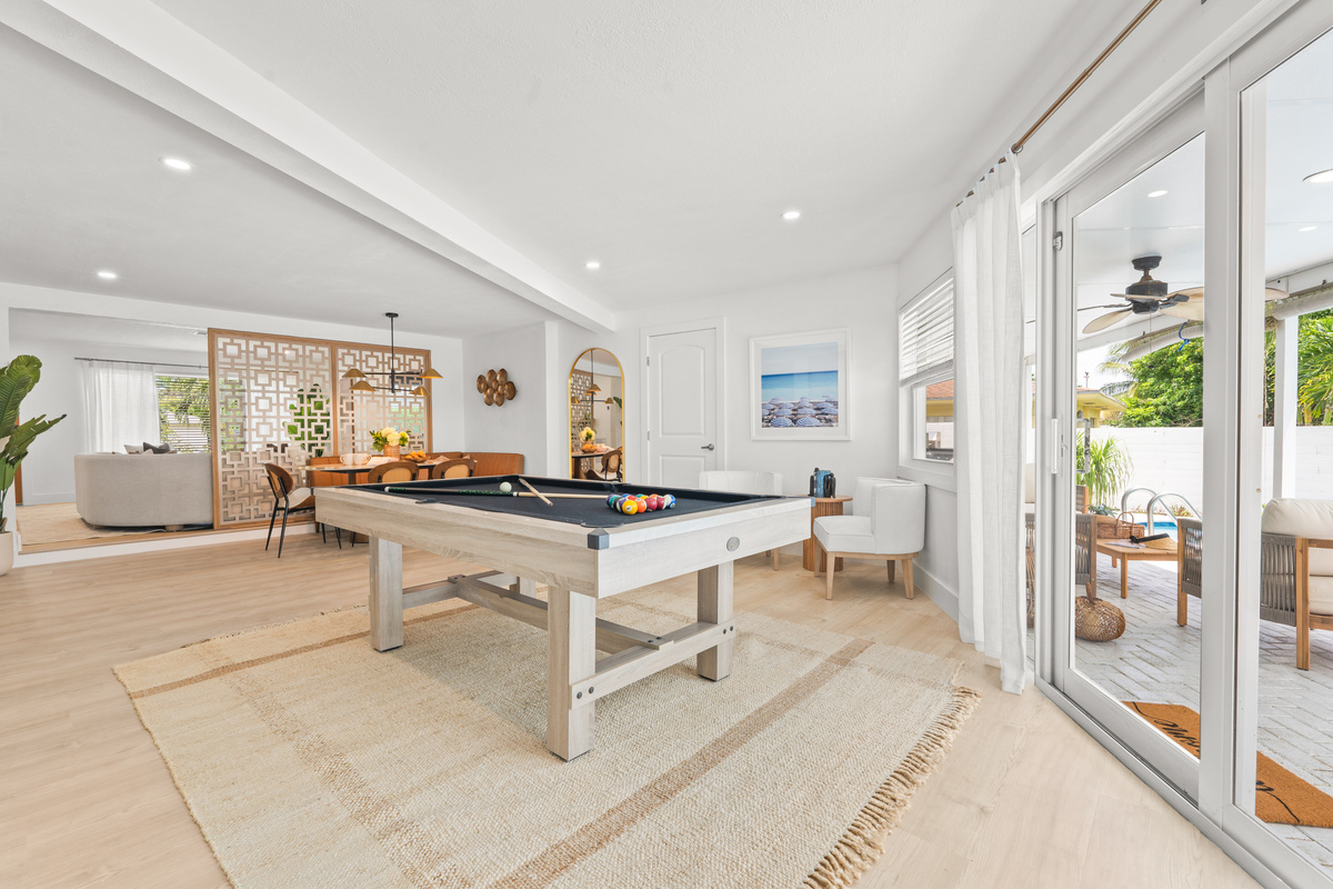 Your spacious living area for relaxing, entertaining, and making memories