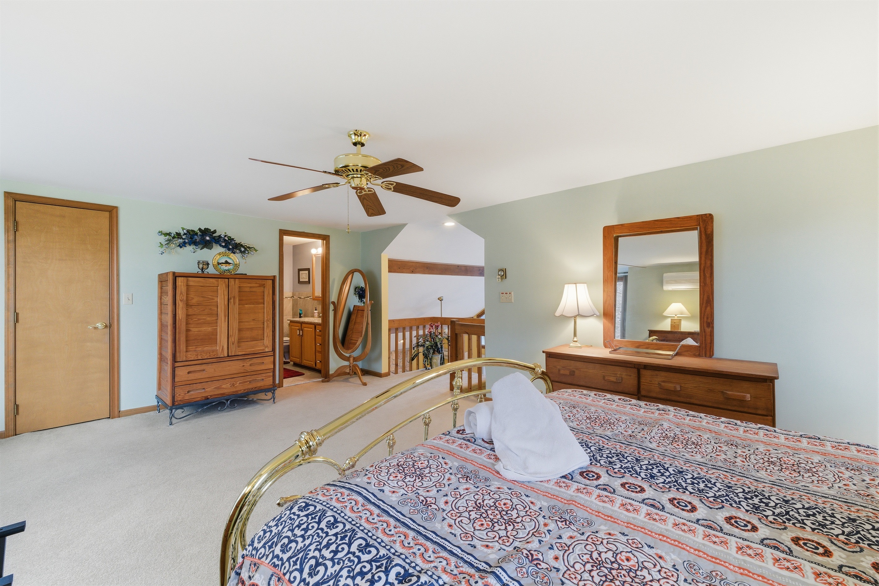 Loft bedroom with king size bed and Roku TV