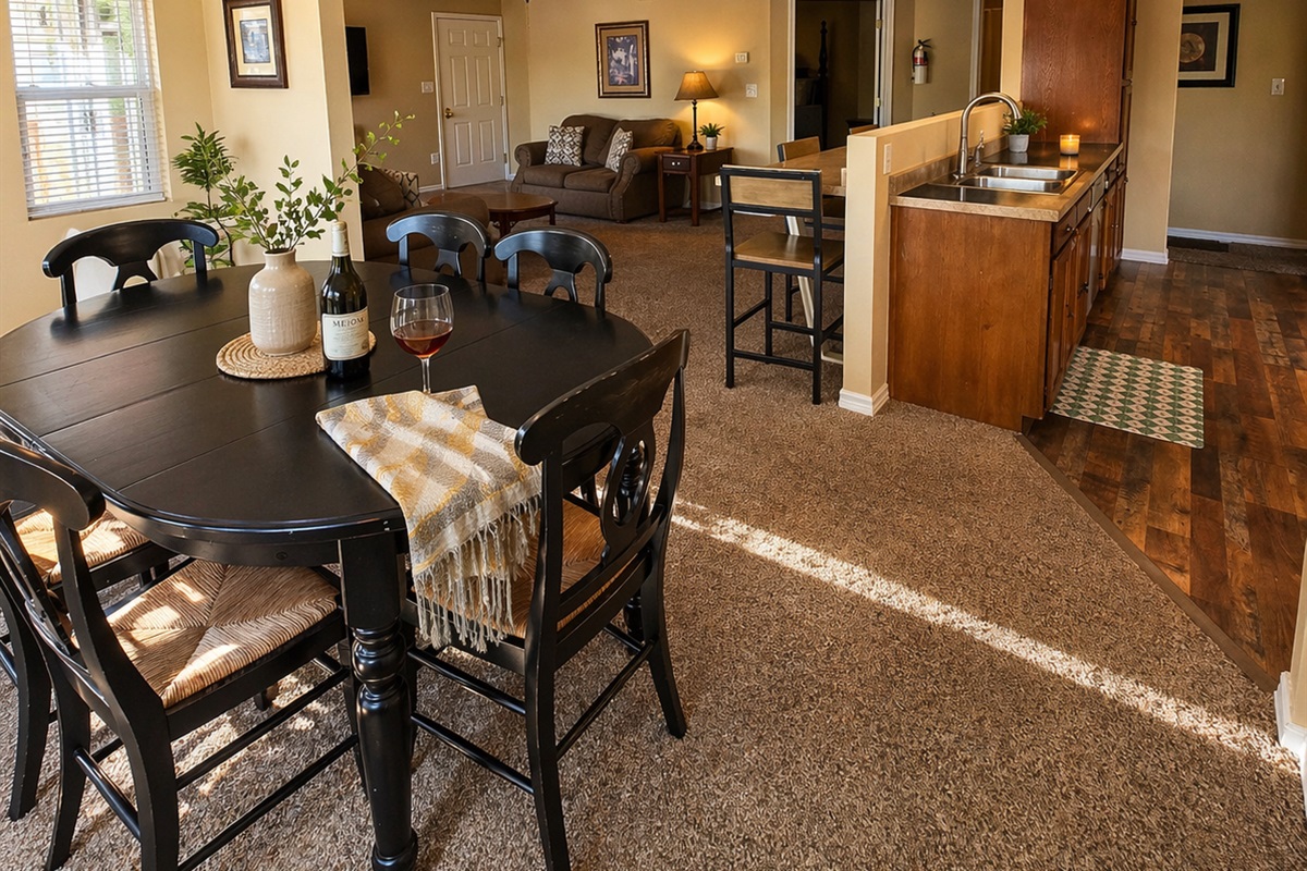 Buccaneer Bay Dining