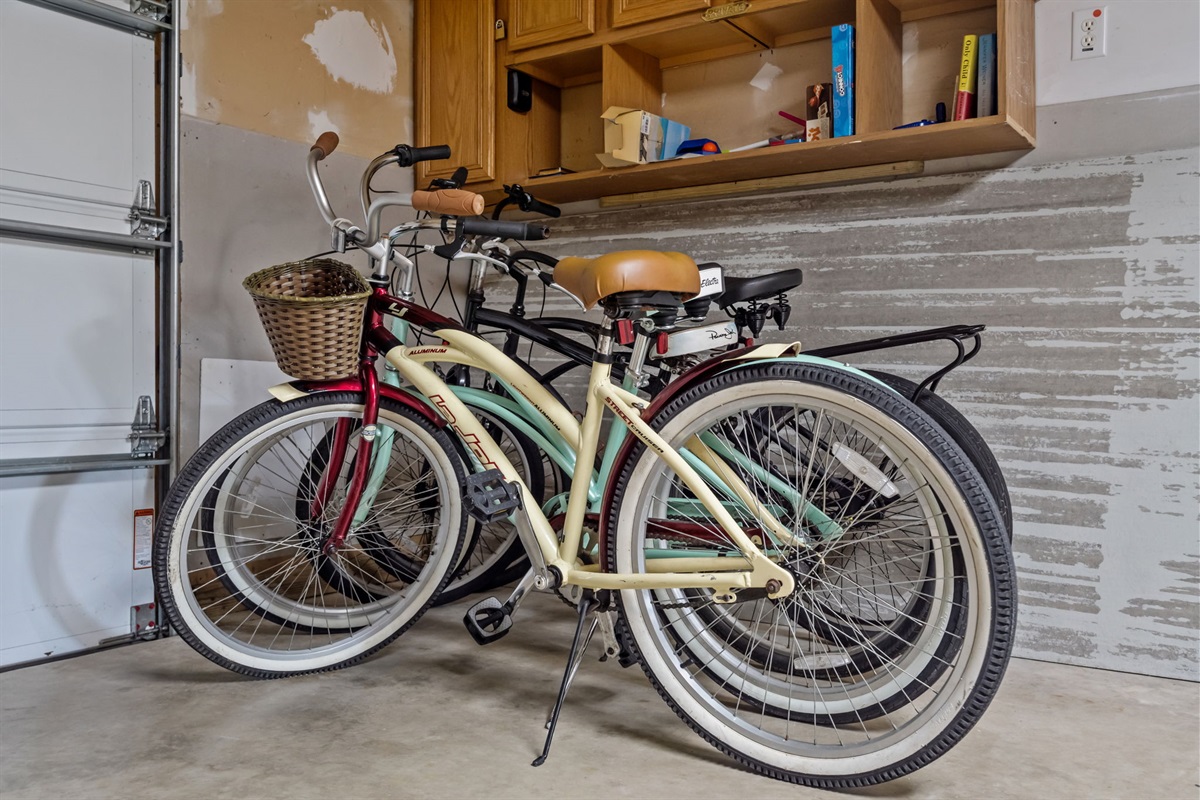 Beach cruiser bikes available for guest use