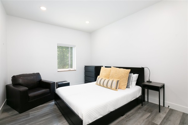 Wing #1 Queen Room #2