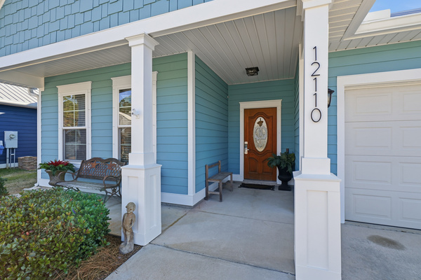 Inviting front entrance welcomes guests to a relaxing Panama City Beach getaway.