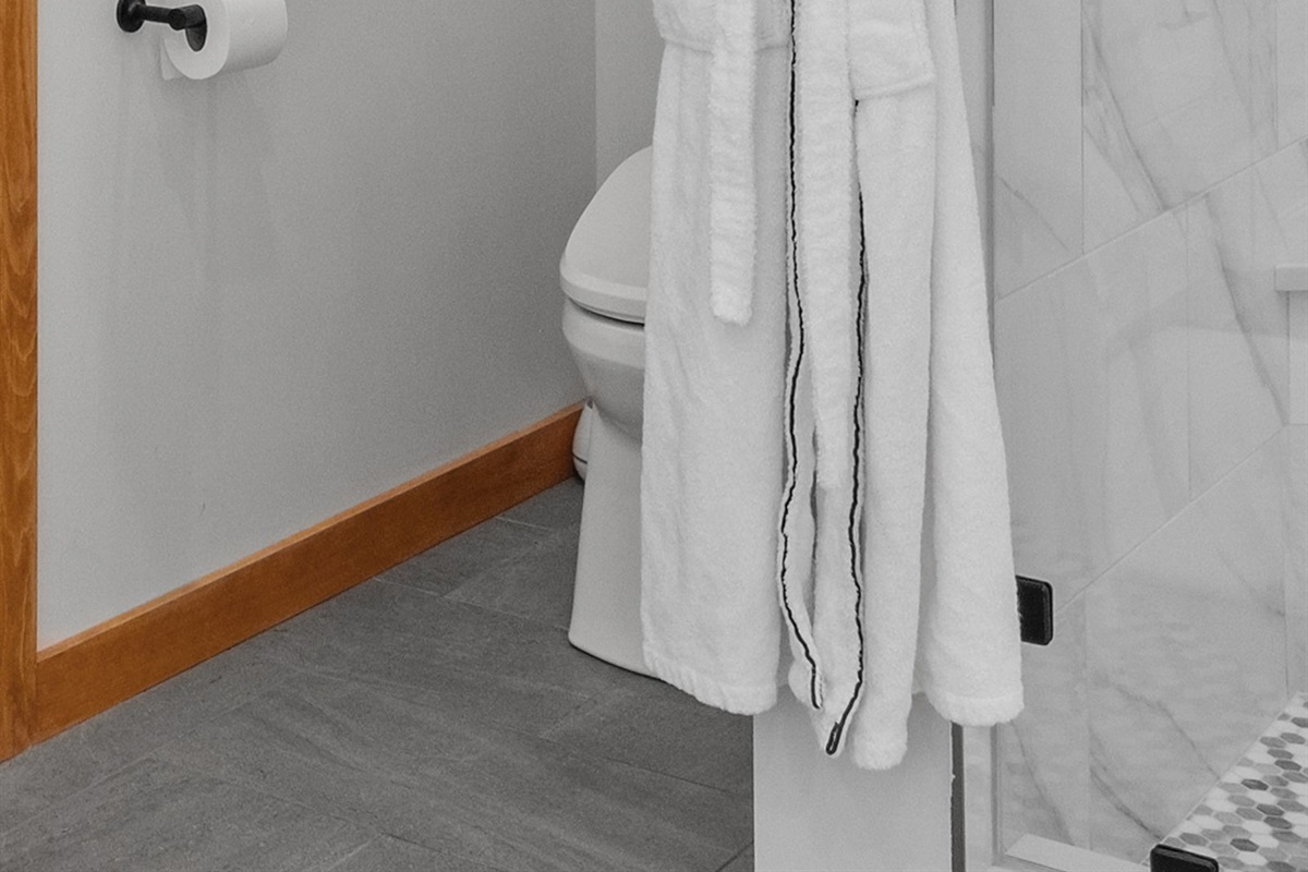 This home is fully stocked with towels, robes, toiletries and top quality amenities