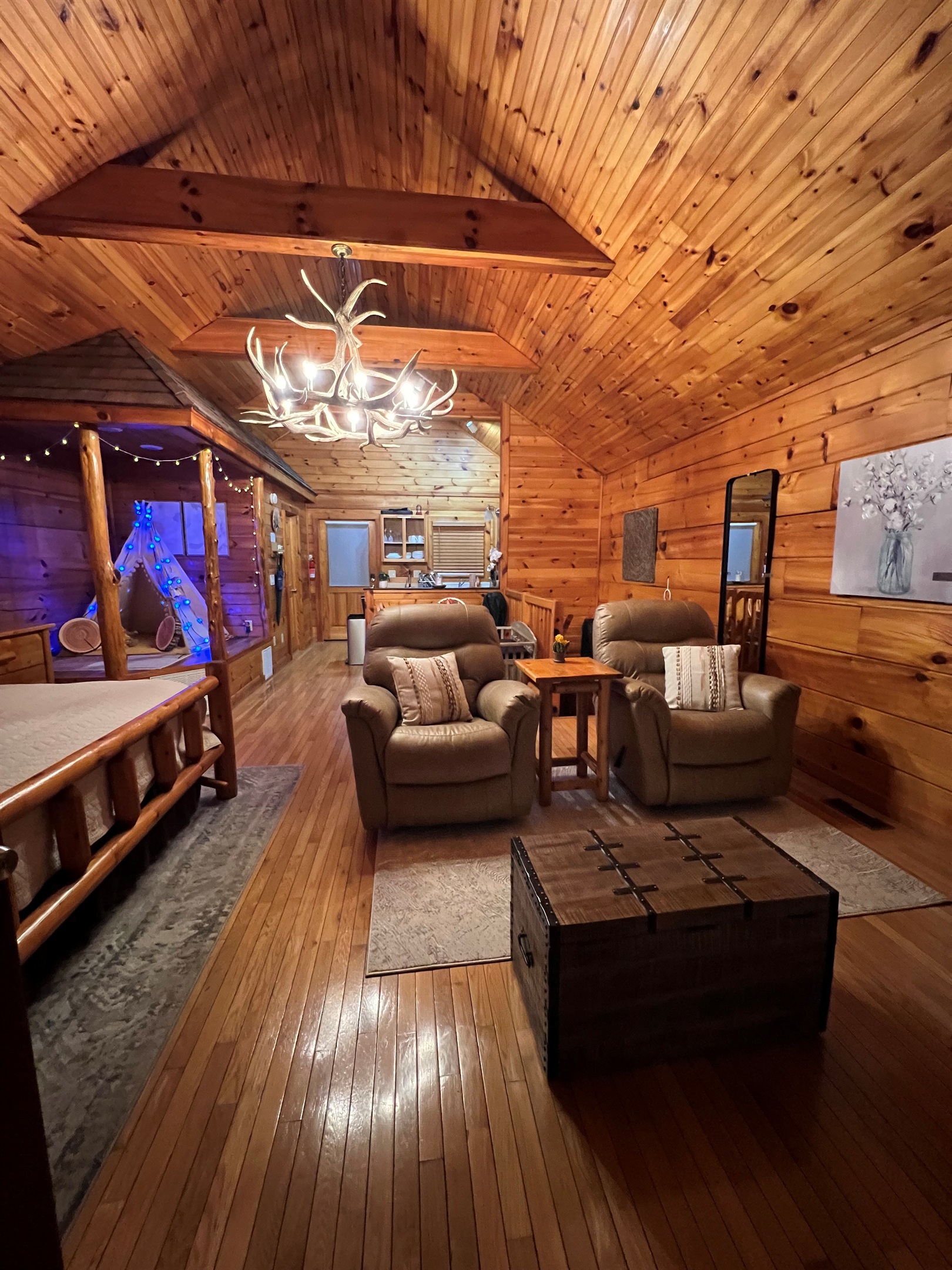 Living room with newly upgraded recliners.