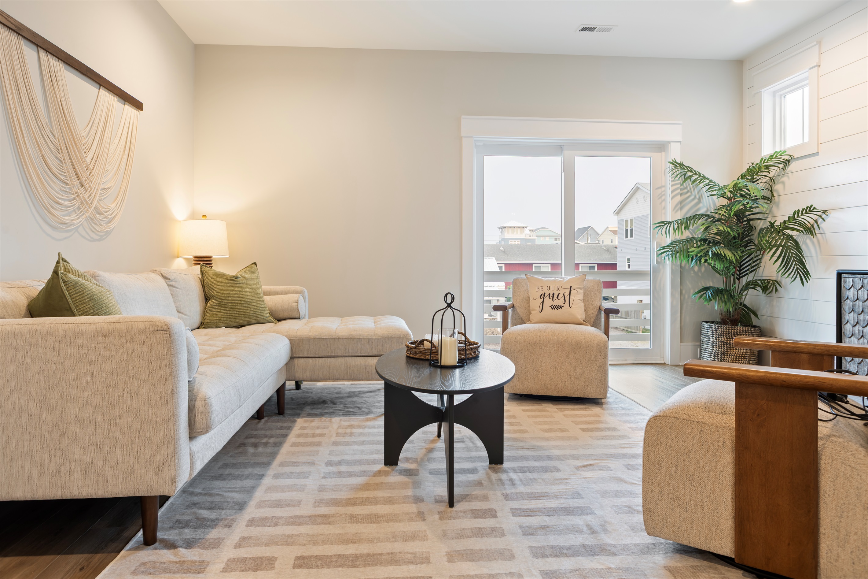 Open concept living to enjoy with your group