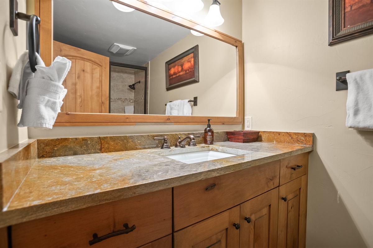 Bathroom 2 - Shared Bathroom