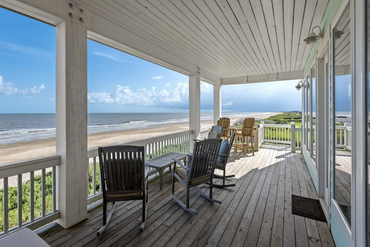ee5aad0156864430958d655f95b9b88d Large | Beachhouse | Texas | TX | Vacation Homes | Galveston | Crystal Beach | Kokomo | Breezy Days | Beachfront Elegance | Sunrise Serenity | Southern Sands Property Management, LLC