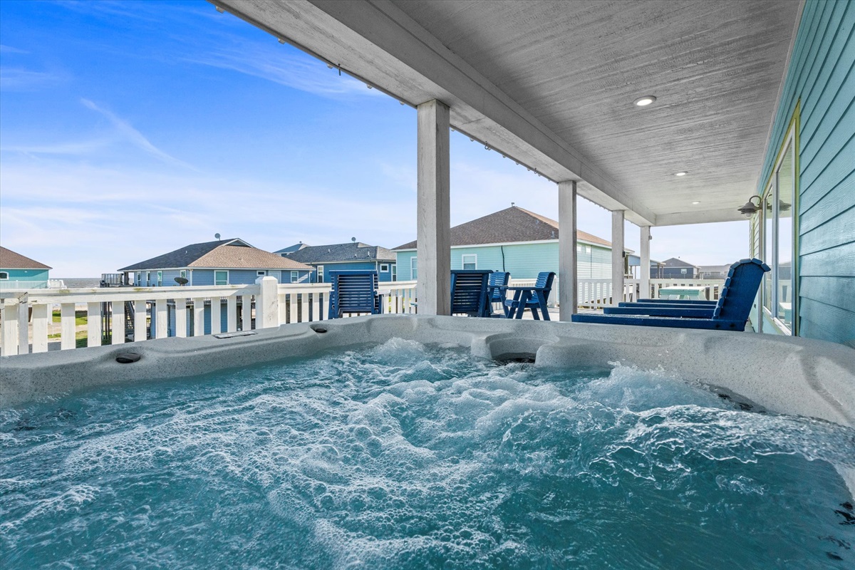 ee7fde9f2d9c4d1d9d1d022ff8e9ae58 Large | Beachhouse | Texas | TX | Vacation Homes | Galveston | Crystal Beach | Kokomo | Breezy Days | Beachfront Elegance | Sunrise Serenity | Southern Sands Property Management, LLC