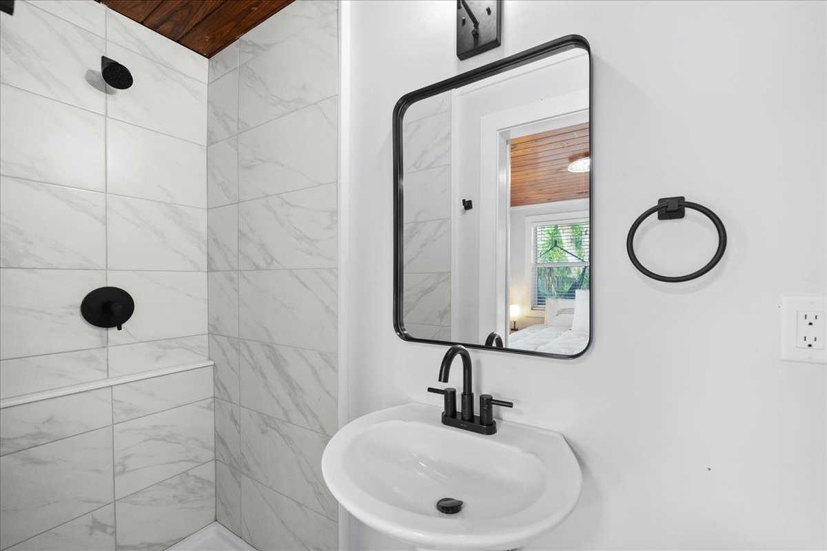 totally new and updated bathroom makes everything fresh and clean