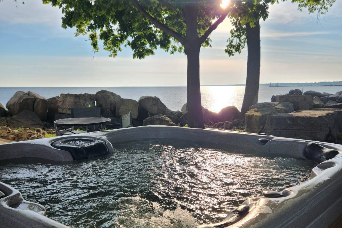 Hot tub