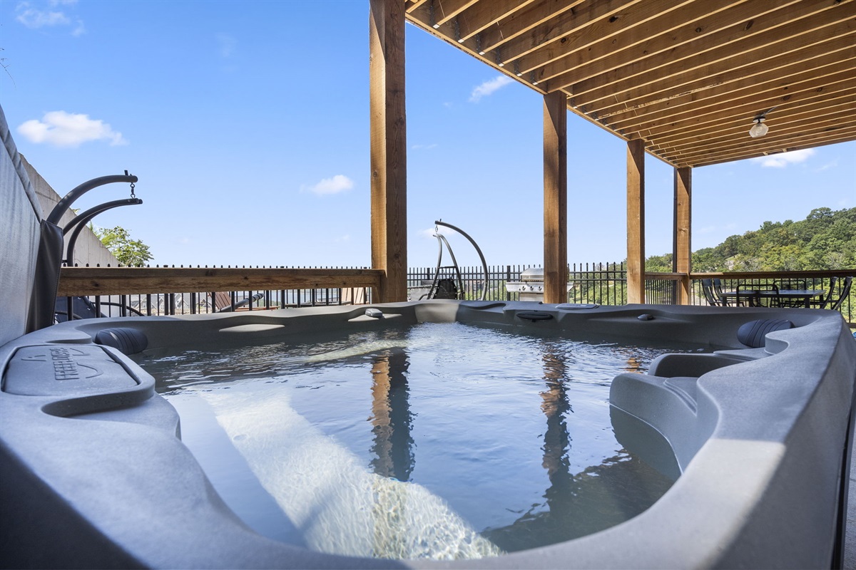 Private hot tub located on the lower patio!