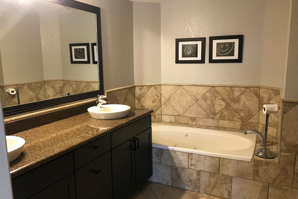En Suite Master Bath with Double Vanity
