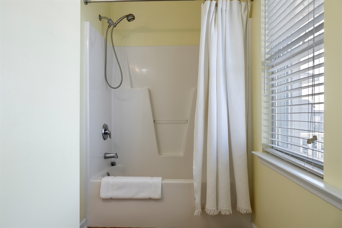Bath linens and start soaps provided