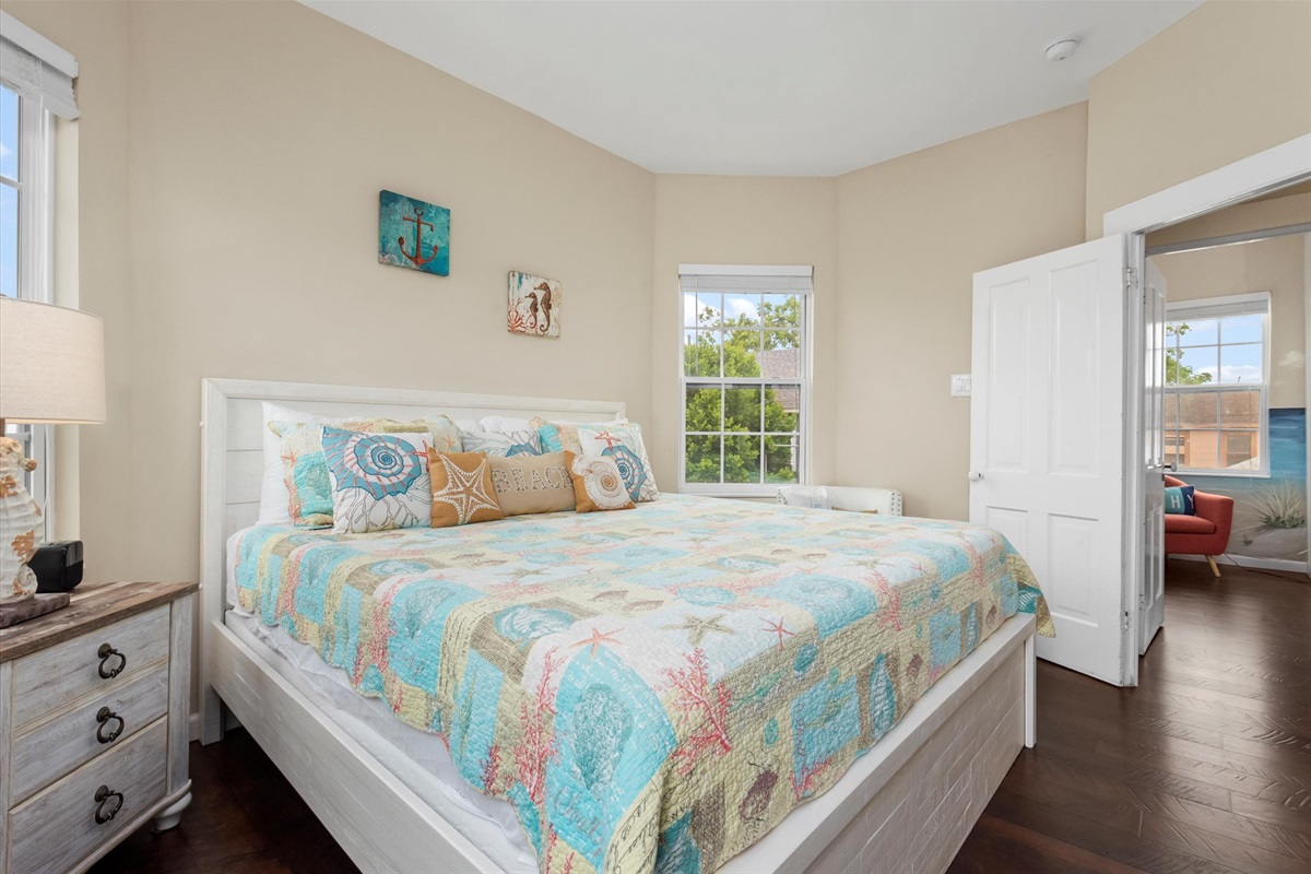 eeb8ca39c00e4572ad4f0d86176c6a03 Large | Beachhouse | Texas | TX | Vacation Homes | Galveston | Crystal Beach | Kokomo | Breezy Days | Beachfront Elegance | Sunrise Serenity | Southern Sands Property Management, LLC