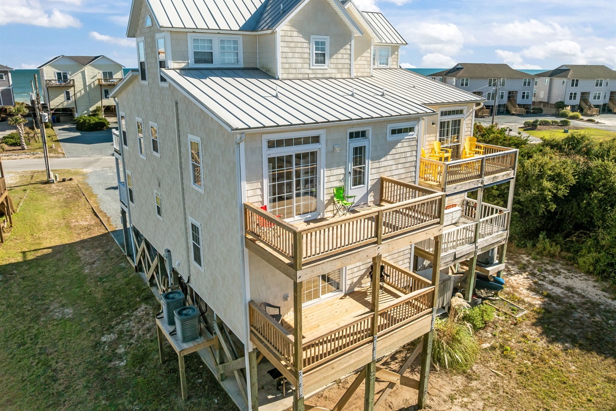 Beach house goals achieved!