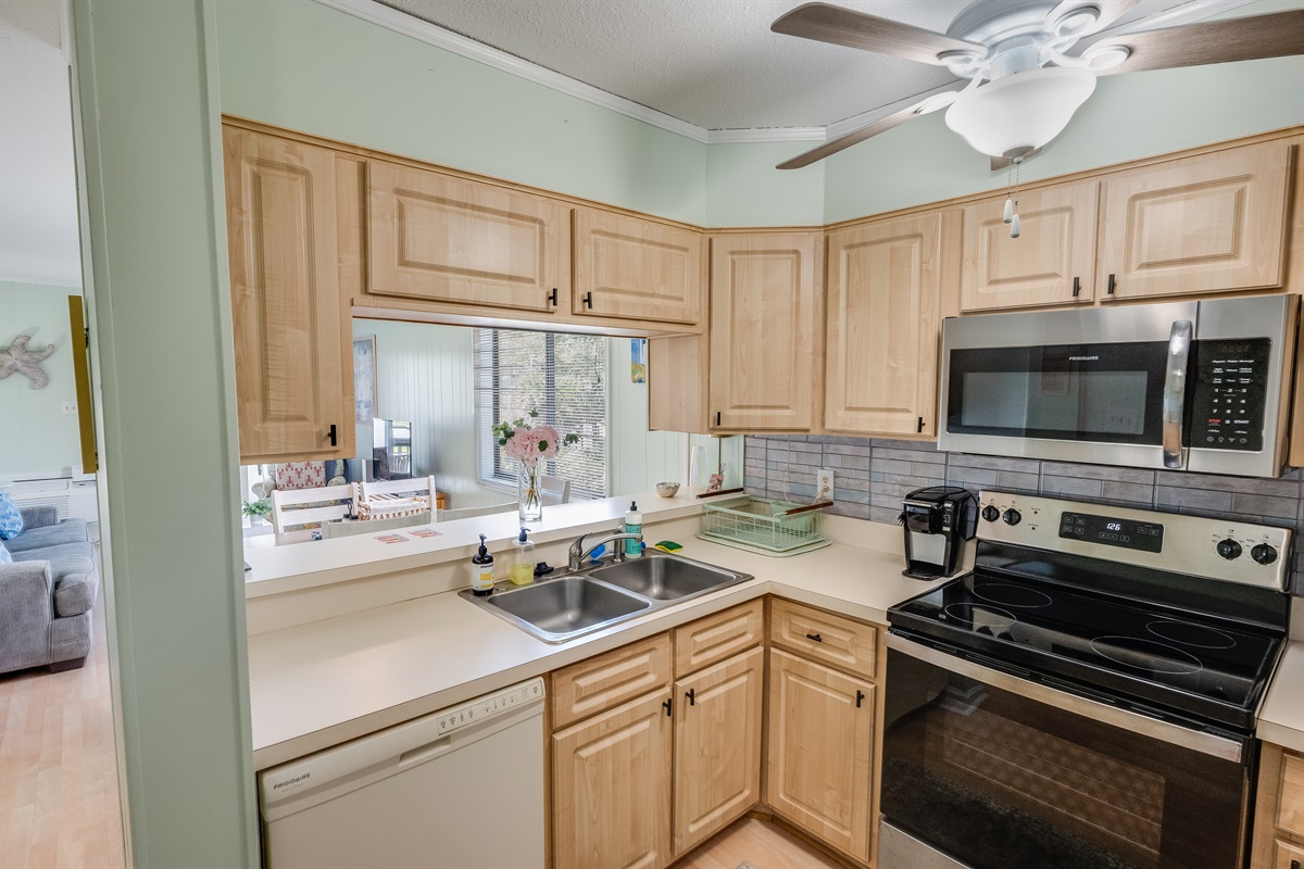 Large Kitchen Area