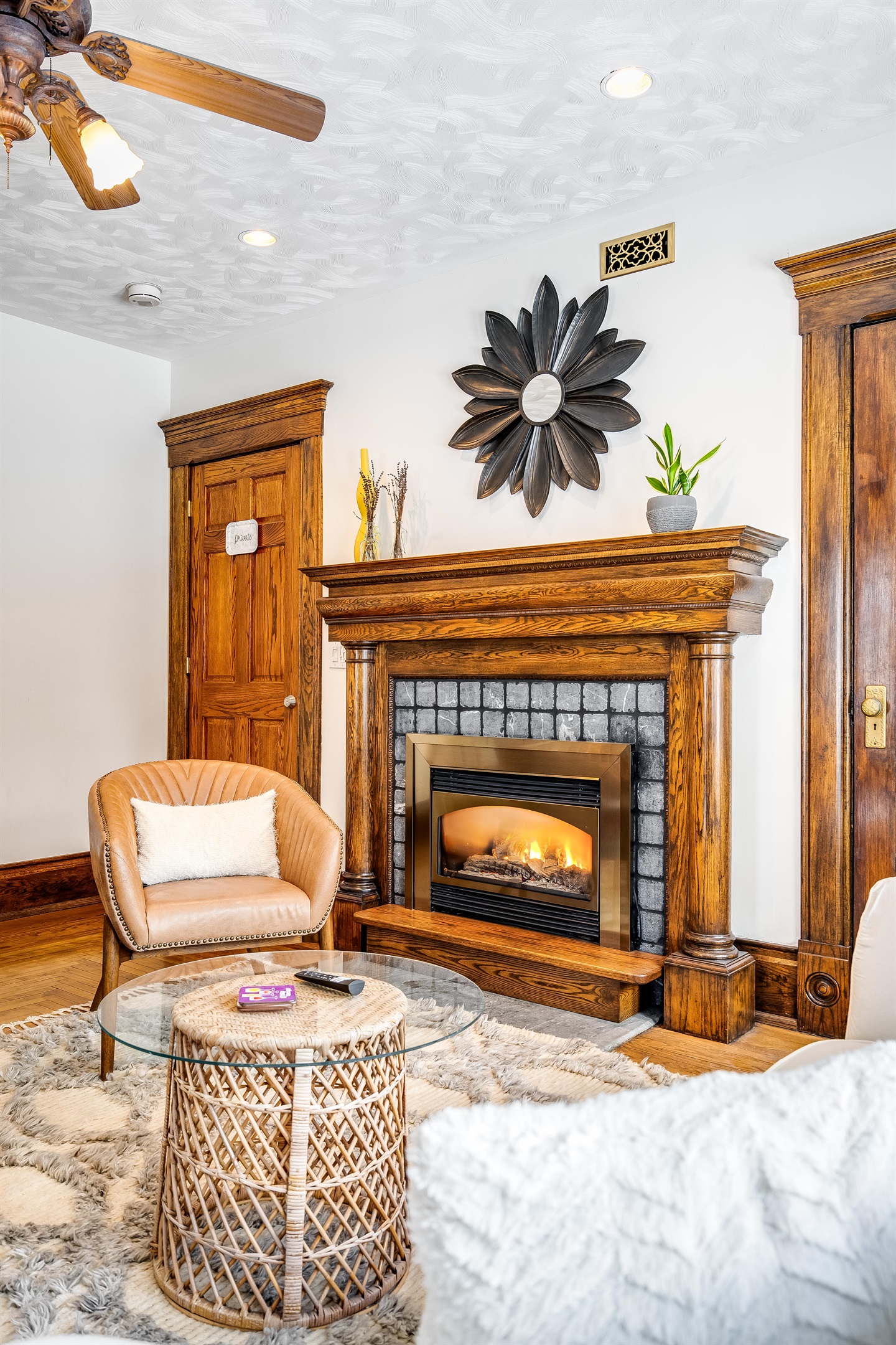 Lounge area with fireplace