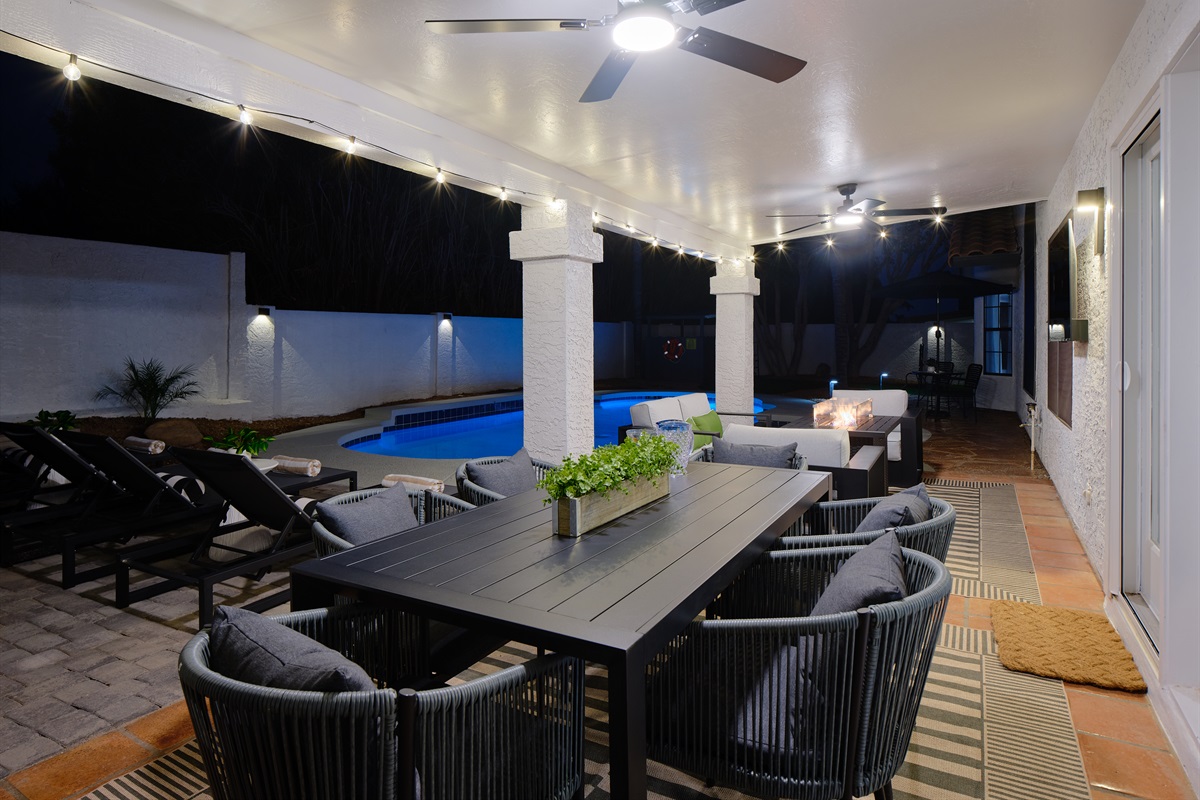 Outdoor Dining In Style! 