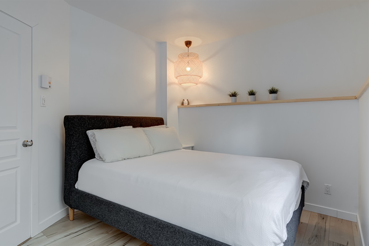 Chambre à coucher - lit queen