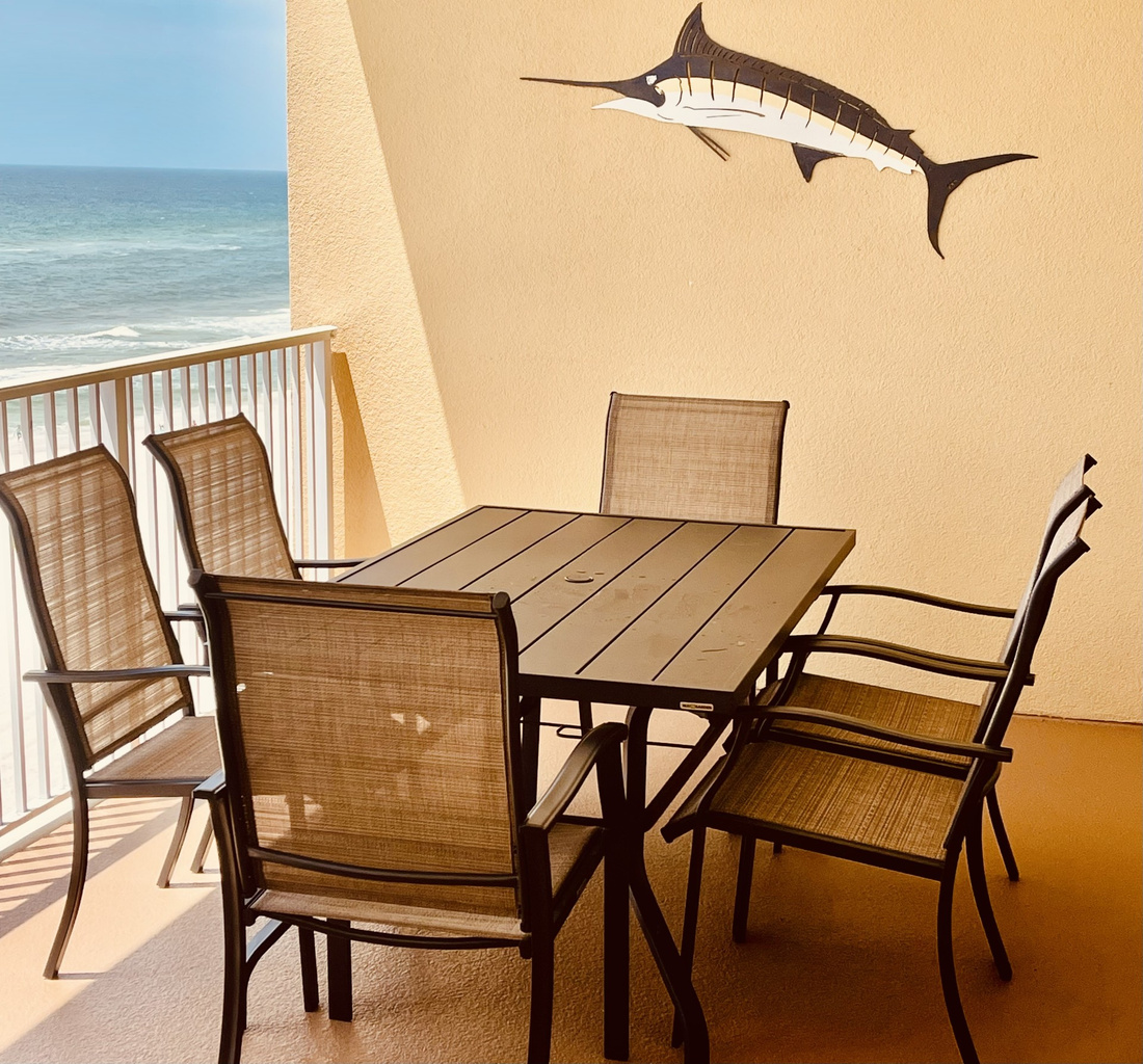 Dining alfresco