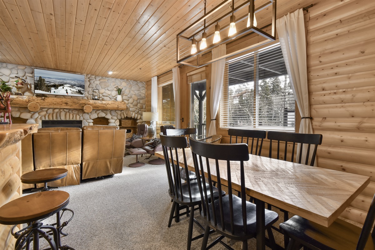 Dining Area with Silver Lake outlook