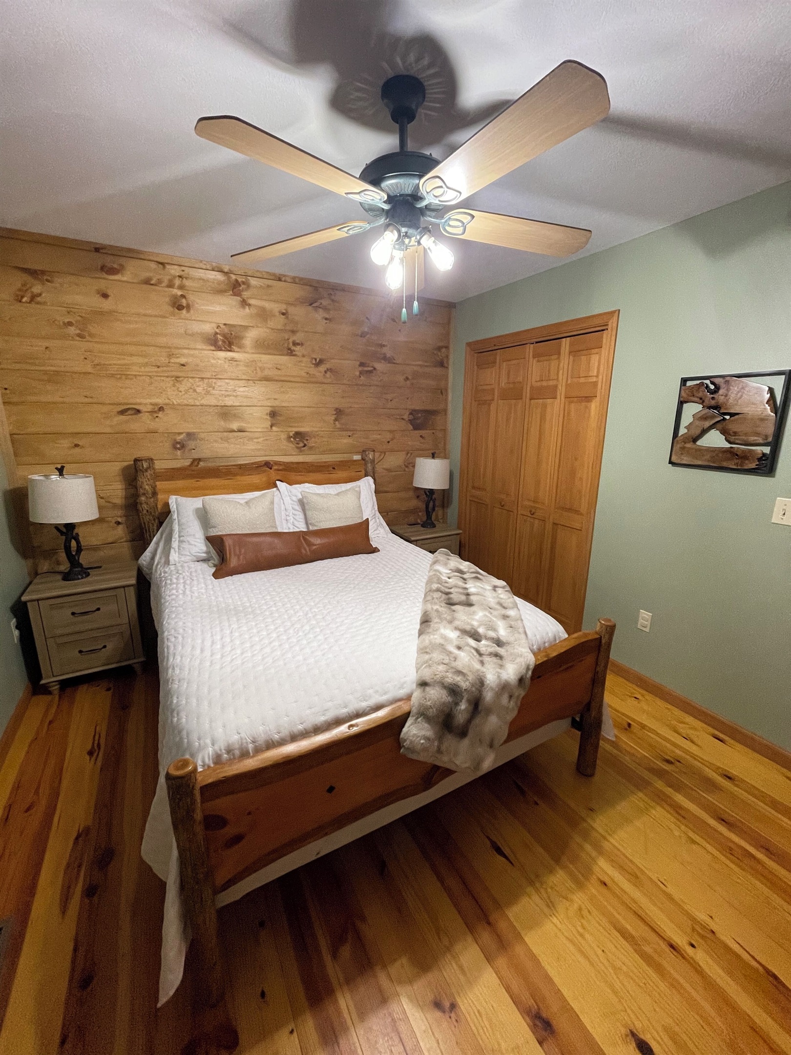 Queen Bed