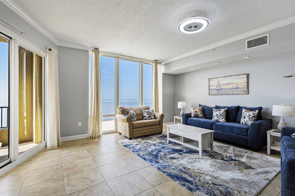 Living room/beach view.
