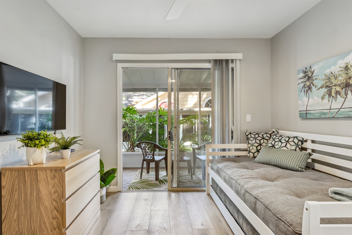 2nd Bedroom and Door to Back Porch