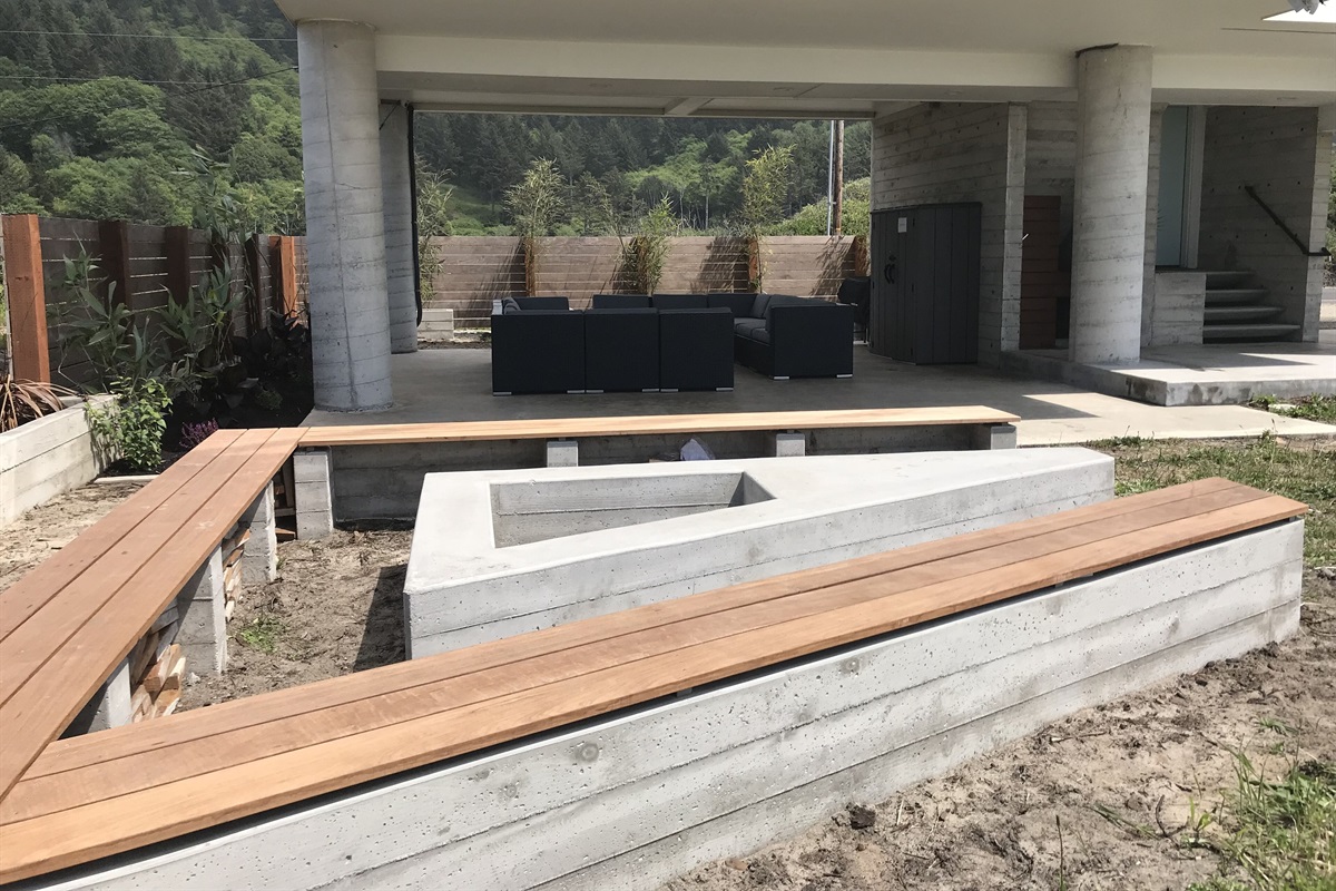 Fire pit for evening gathering 