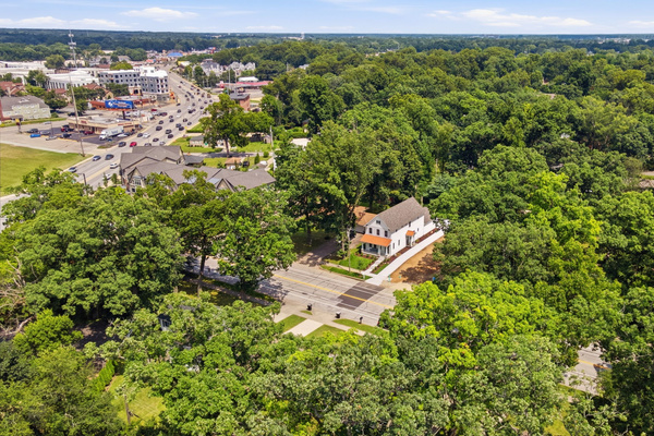 Across From ND Stadium | Luxury 5B/4BA | Sleeps 12, photo 6