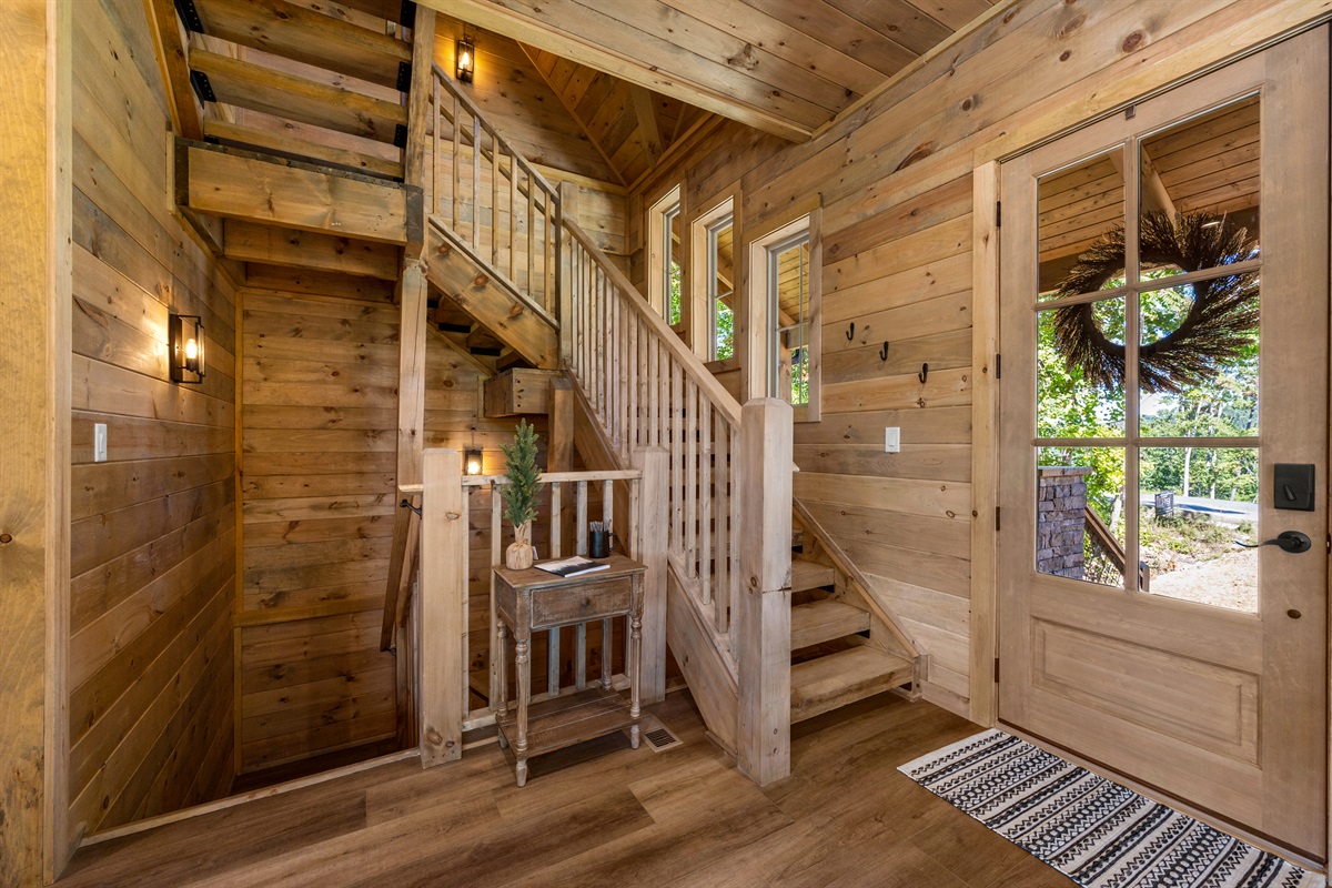 Parks Lodge welcomes it's guests with an open staircase. 