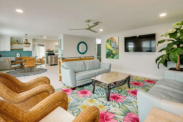 Living room/dining room