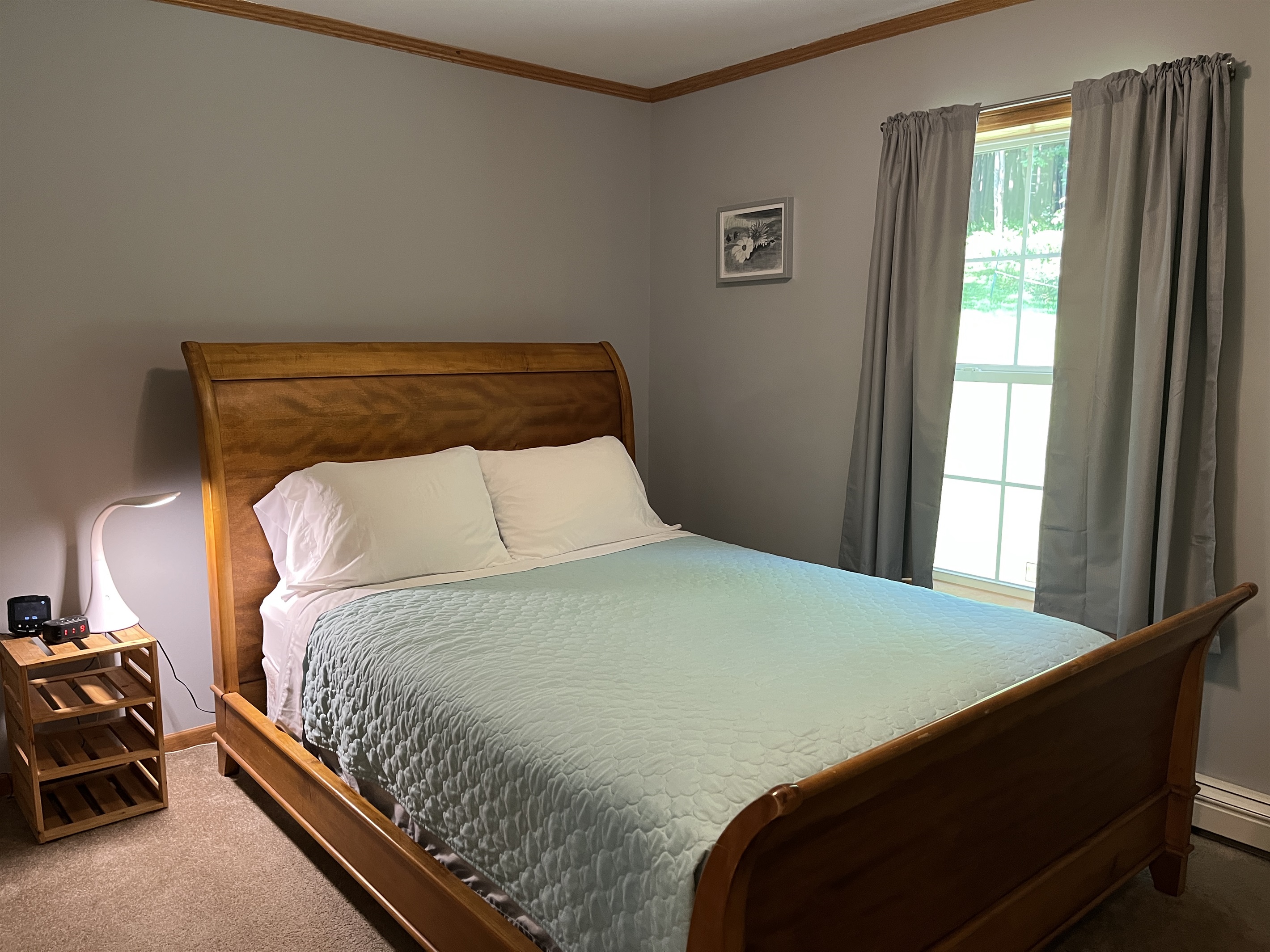 Queen bedroom