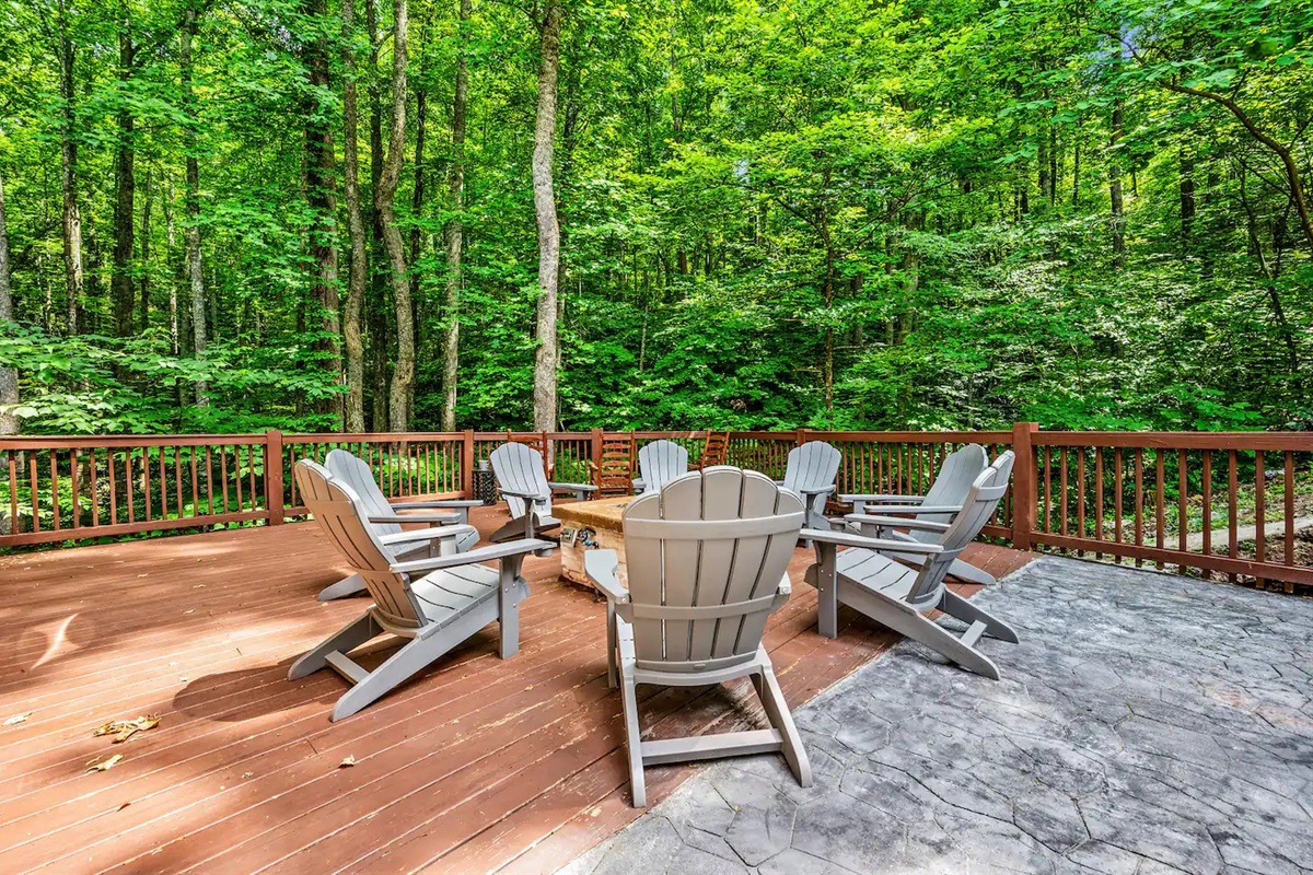 Large Deck with gas Fire table