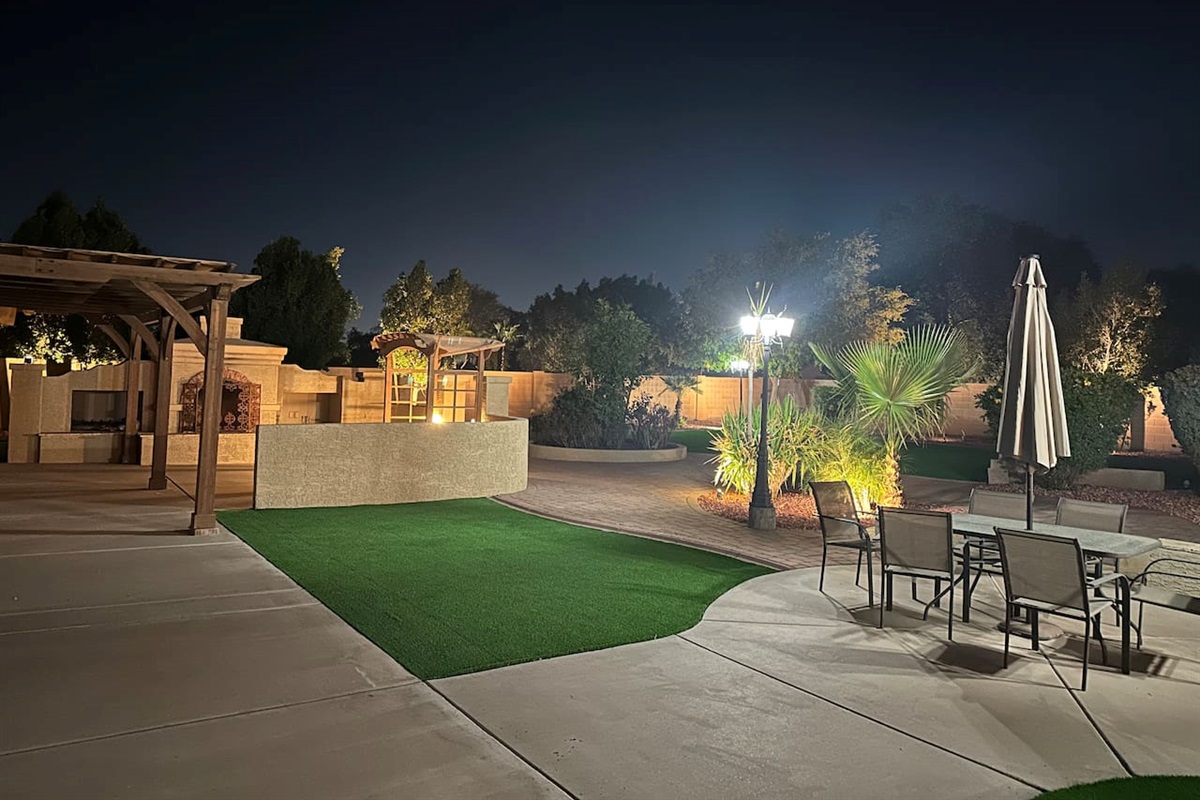 Desert Cove Escape | 5BR Retreat w/ Pool & Casita — Desert Cove Escape | 5BR Retreat w/ Pool & Casita, Surprise, Arizona — photo 19