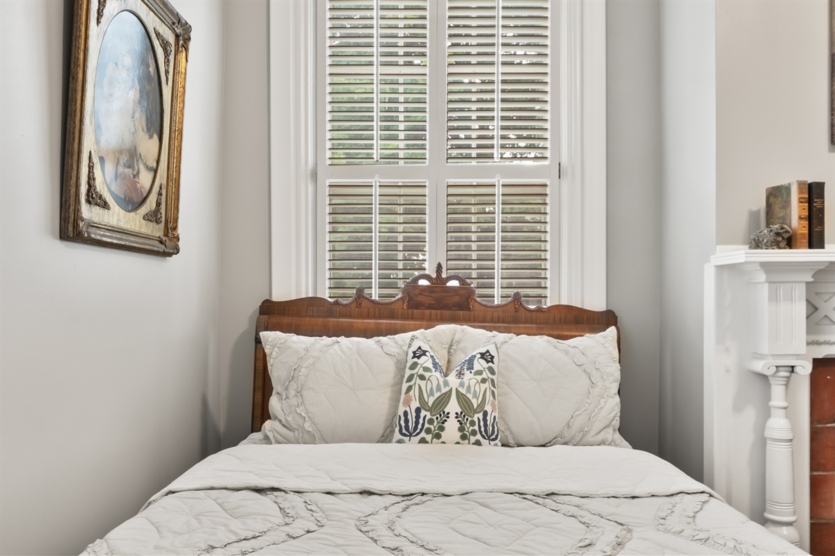 Double Bed