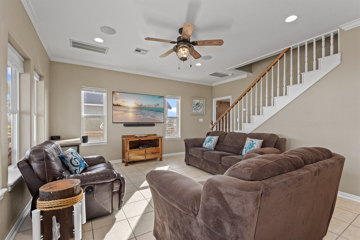 ef4860a221c14b51a1ef76c53ebde41e Large | Beachhouse | Texas | TX | Vacation Homes | Galveston | Crystal Beach | Kokomo | Breezy Days | Beachfront Elegance | Sunrise Serenity | Southern Sands Property Management, LLC