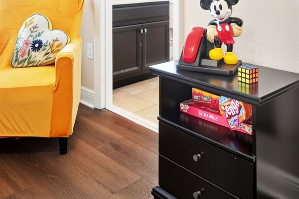 Vintage Disney teen room