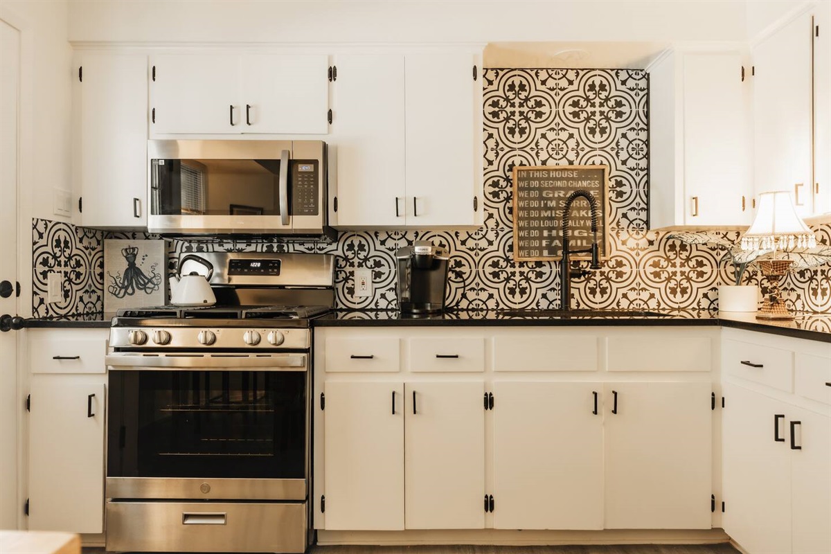 full kitchen with stove, microwave, frig for gourmet cooking