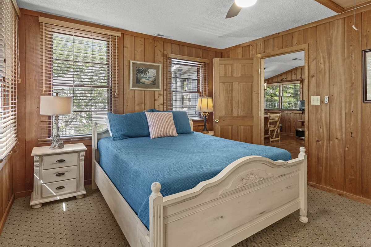 Room to unwind at the end of the day with a quiet, comfortable place to sleep. ⭐
