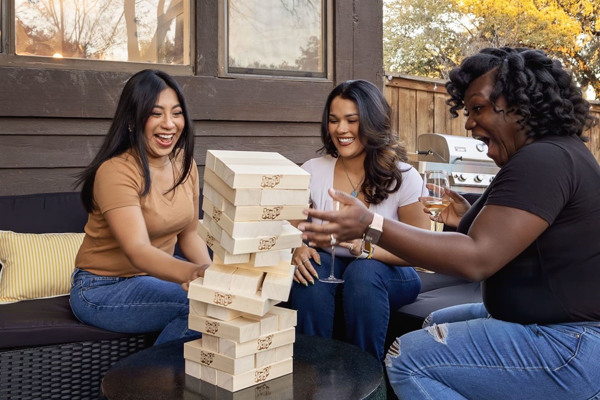 Big laughs and bigger stacks—giant Jenga takes your hangout game to the next level! 