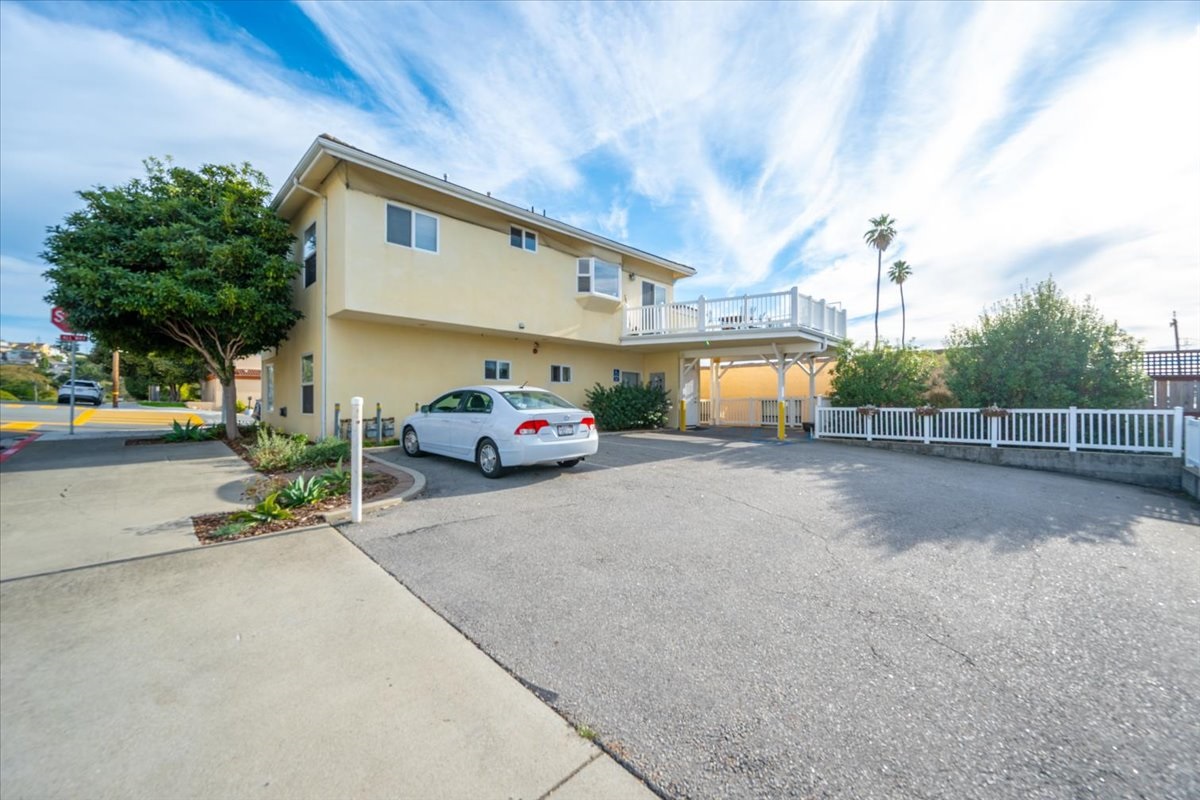 Rear parking and entry