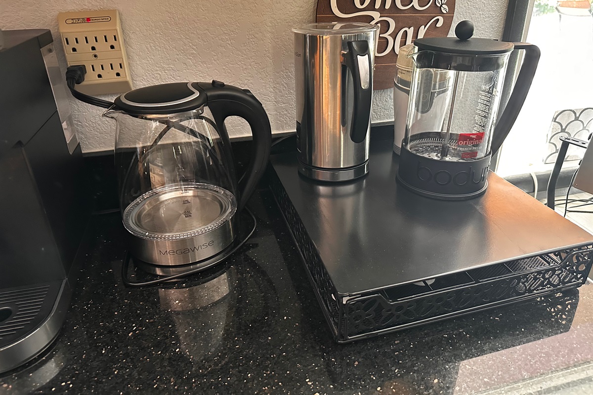 Hot water, French Press, Milk Frothier