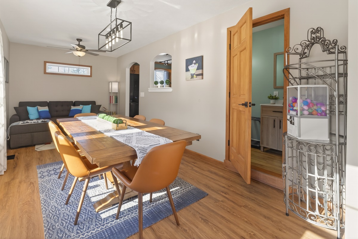 Entry into dining room and additional sitting area and half bath 