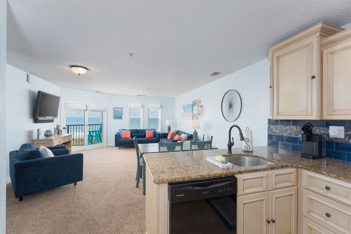 Ocean views from the kitchen!