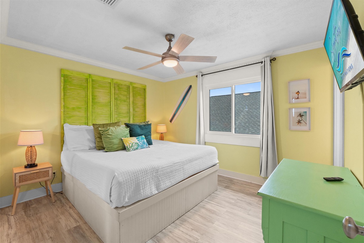 Master Bedroom with King Sized Bed and Ensuite Bathroom