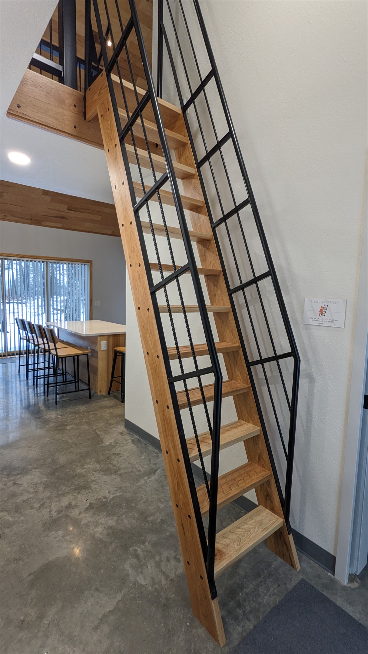 ships ladder to 2nd floor (no wheelchair access)