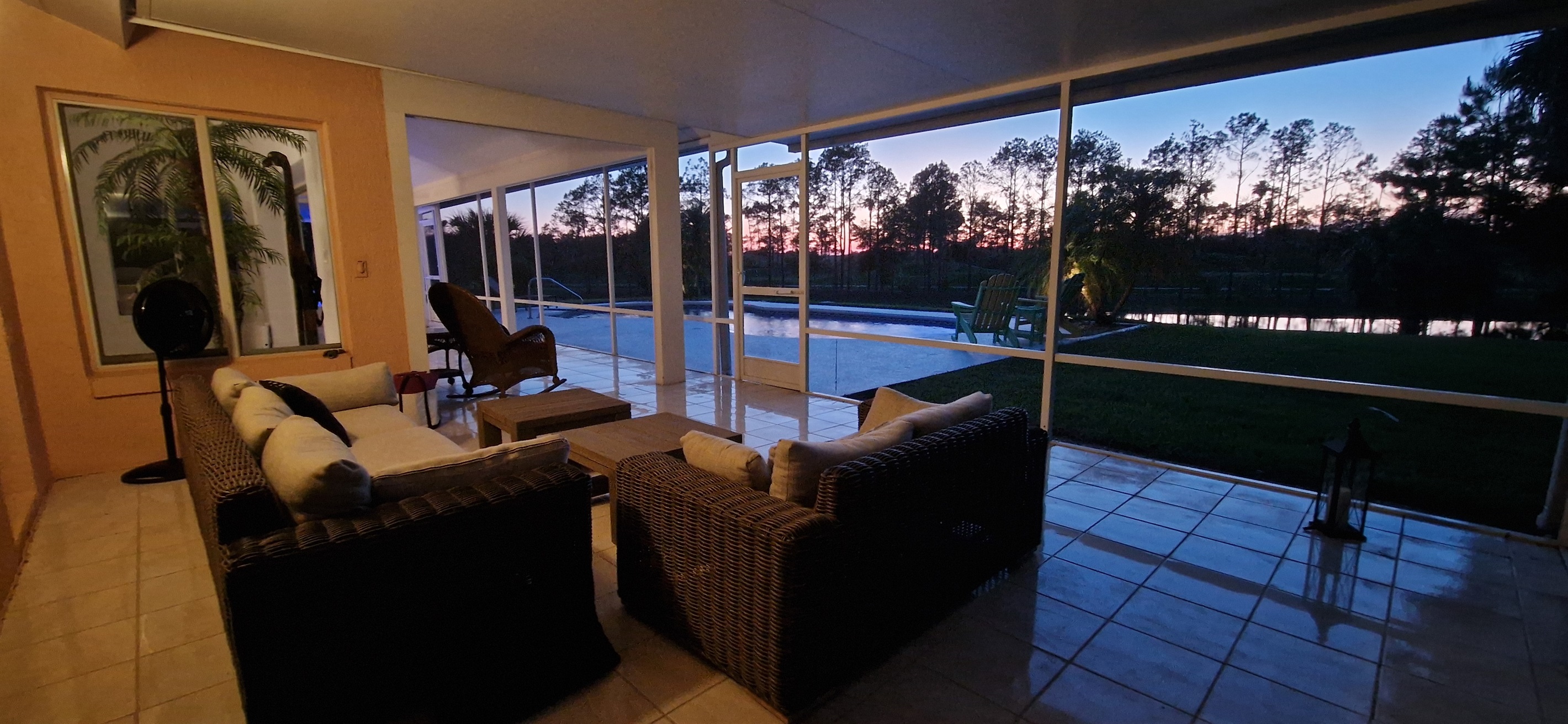 Lanai seating to enjoy the sunsets 