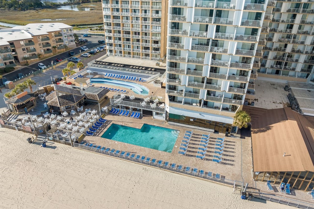 Sands resort with pools and the famous Ocean Annies Beach Bar!