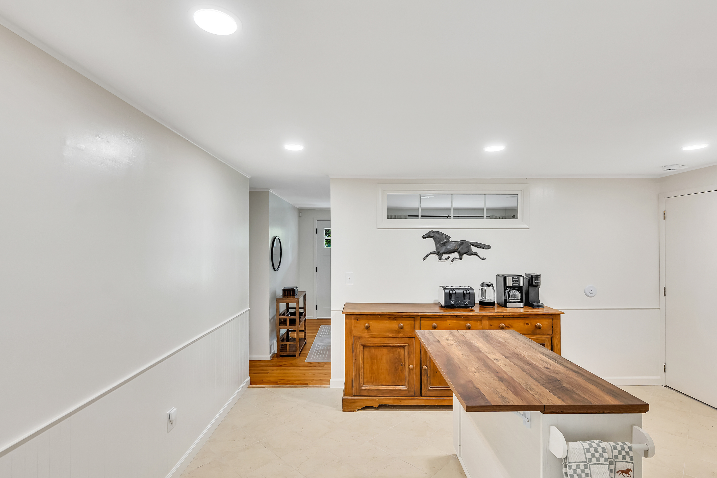 Kitchen – Island
